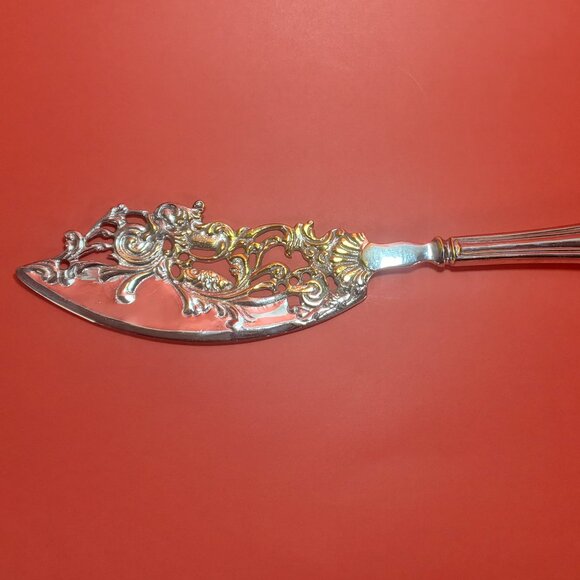 Elegant Serving Tool , Cake, pie or fish knife - Picture 3 of 10